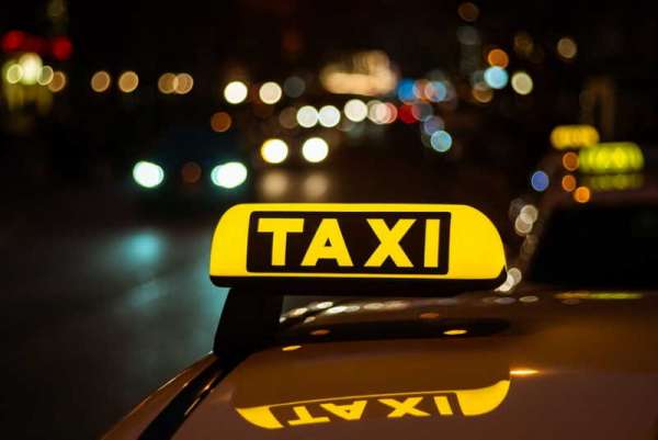 Красноярские таксисты зарабатывают более 100 тысяч рублей