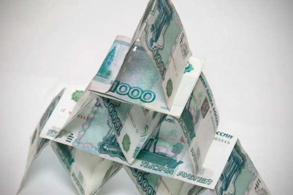 Житель Красноярска создал финансовую пирамиду и похитил у вкладчиков 400 млн рублей
