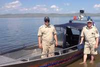 В Хакасии на озере Белё чуть не утонули два человека