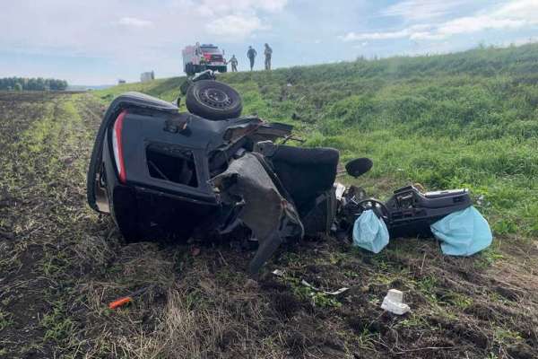 На трассе «Сибирь» в Красноярском крае в дорожной аварии погиб молодой водитель