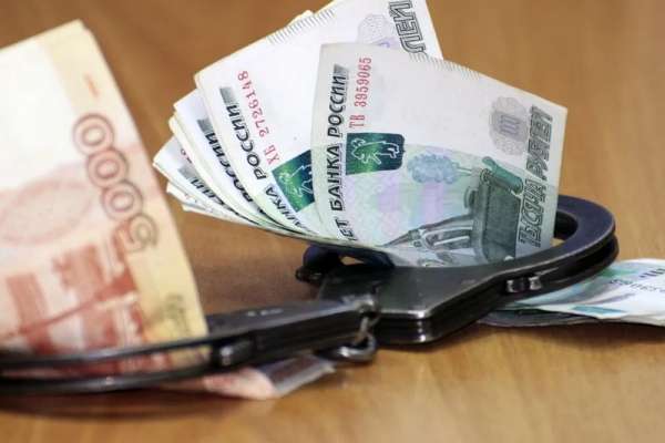В Курагино кассир путем обмана заемщиков присвоила 260 тысяч рублей