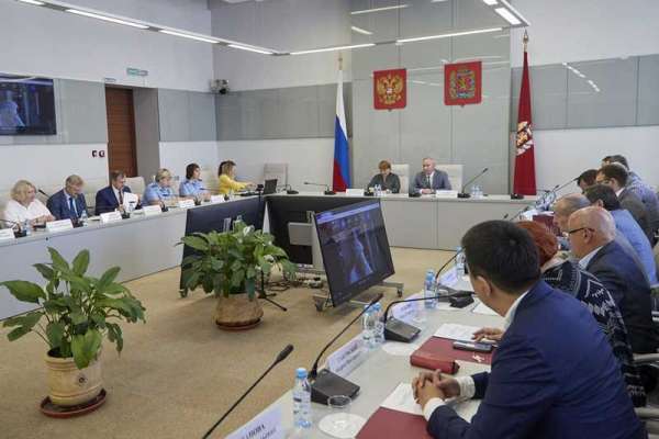 Депутаты Заксобрания обсудили проблему исполнения судебных решений органами МСУ