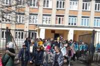 Массовая эвакуация школ началась в Красноярске