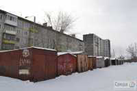 В Минусинске принудительно демонтируют металлические гаражи