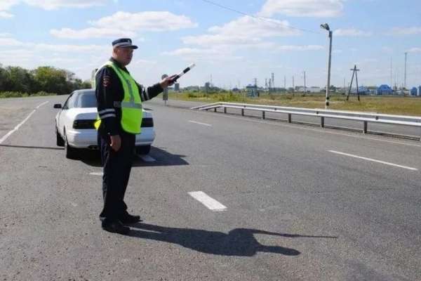 В Хакасии инспекторы выловили пьяного водителя мопеда, не имеющего прав