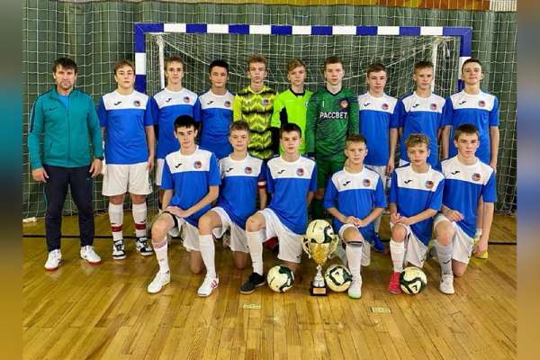 Минусинские футболисты стали победителями турнира в Ачинске