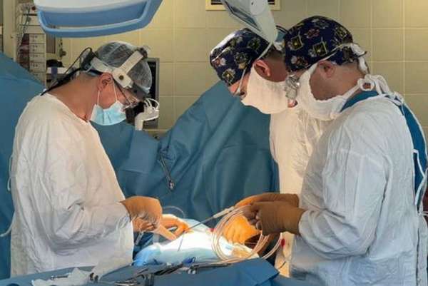 Кардиохирург из Красноярска прооперировал в Иркутске младенца с тяжелейшим пороком сердца