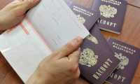 Срок замены российских паспортов сокращен в три раза