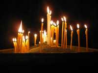 Во всех православных храмах помолятся о погибших на пожаре в Кемерове