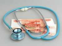Зарплаты минусинских врачей обещали подтянуть к планке в 76,8 тыс. рублей