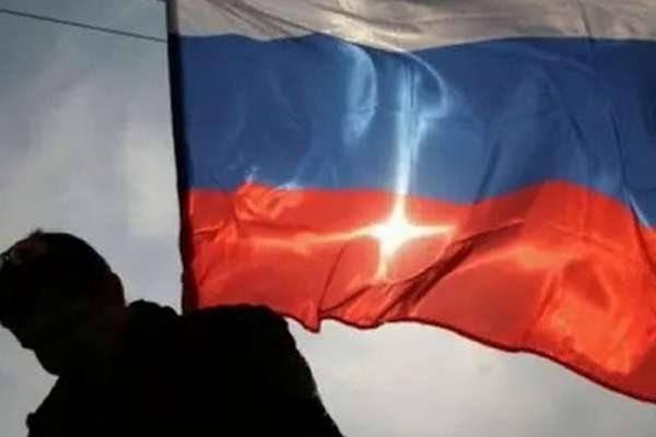 В Ермаковском районе мужчина лишился свободы за надругательство над российским флагом