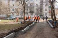 В Минусинске управляющим компаниям предложили скинуться на ремонт проездов между домами