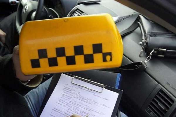 В  Хакасии ловят нелегальных таксистов