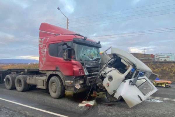 На трассе под Норильском в ДТП погибли 5 человек