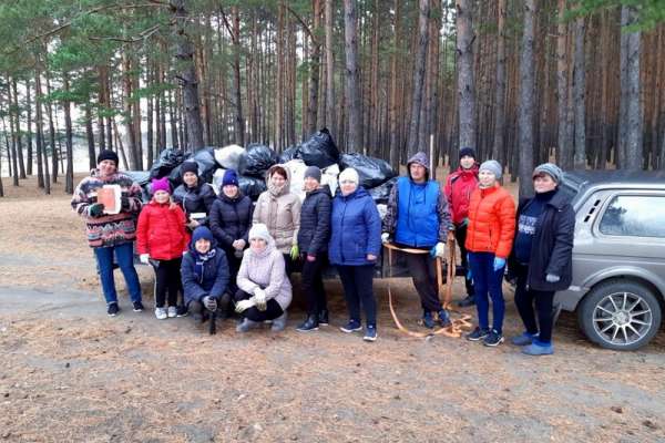 Волонтеры Лугавского теперь знают, кто создает несанкционированные свалки