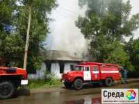 В Минусинске горело автобусное депо (фото)