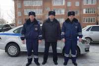 Руководитель Госавтоинспекции Минусинска лично помог в трудной ситуации на дороге