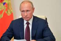 После стрельбы в Казани Путин поручил ужесточить правила оборота оружия