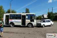 В Минусинске автобус попал в тройное ДТП (фото)