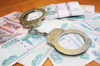 Жительницу Черногорска будут судить за трату денег умершего любовника