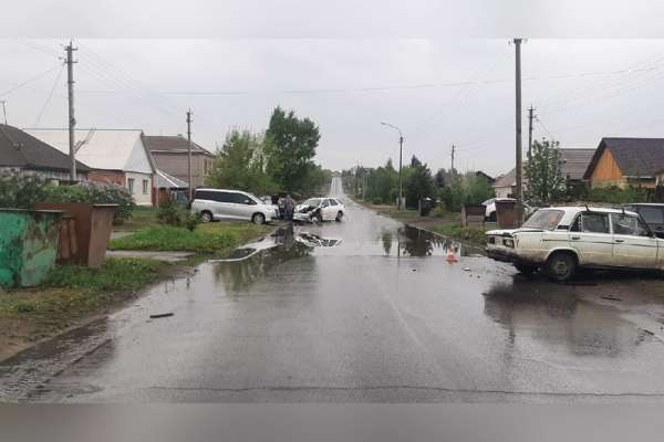 В Черногорске из-за уснувшего за рулем водителя произошло массовое ДТП