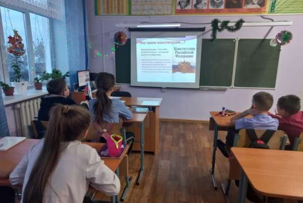 В Минусинском районе учительница сельской школы избила девятиклассницу