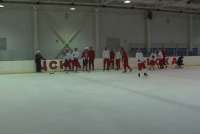 Хоккейный клуб «Саяны» вышел на лед