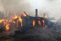 В Ширинском районе пожар уничтожил частный дом