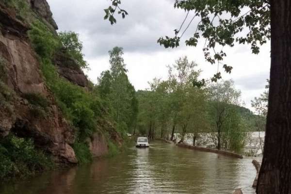 Паводок чуть не сорвал ЕГЭ в селе Курагинского района