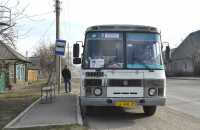 В Минусинске проверили состояние автобусных остановок