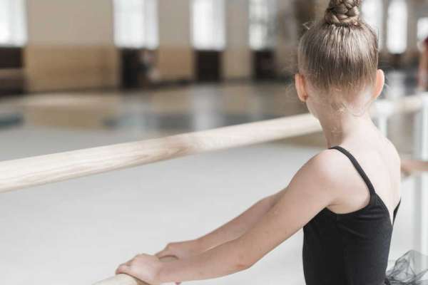 В Енисейске тренер по гимнастике применила физическую силу к 5-летнему ребенку