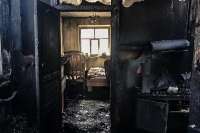 На выходных в Хакасии горели дома, сено и комбайн