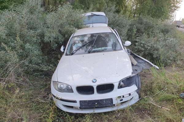 В Хакасии водитель BMW вылетел на встречку и устроил ДТП с пострадавшими