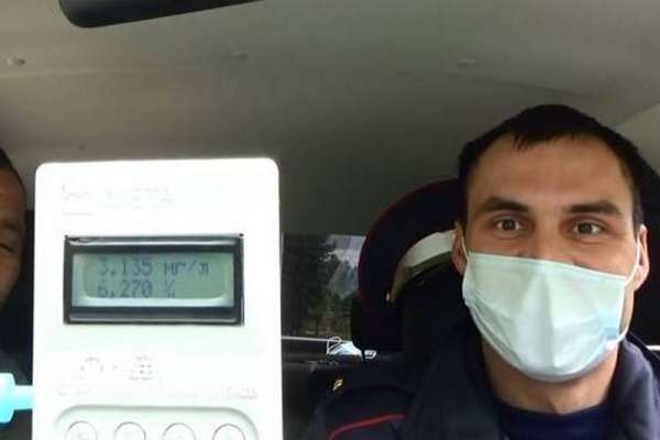 Степень опьянения водителя из Хакасии удивила Госавтоинспекторов