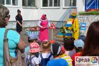 Правилам безопасности минусинских дошколят учат актеры (фото)